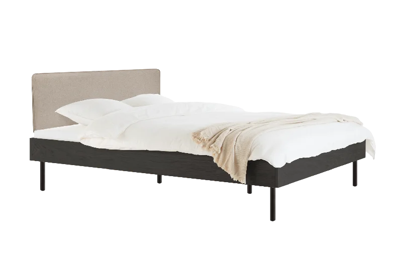 Streiko Bed Black