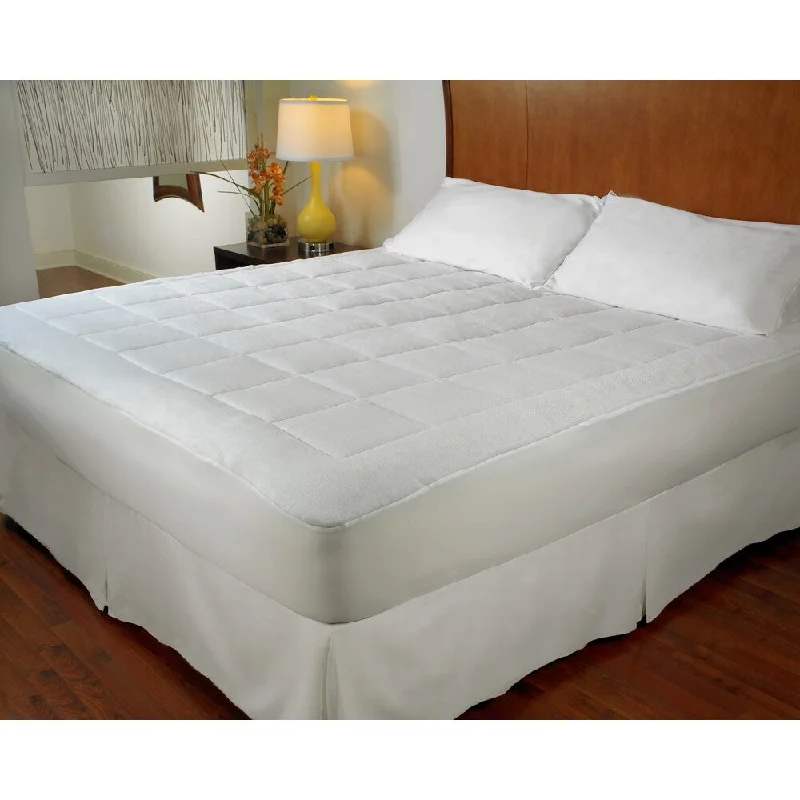 All Season Reversible Microplush and Microfiber Mattress Pad - White