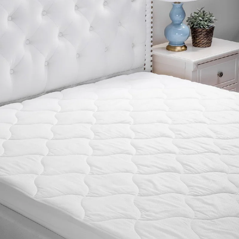 Bedsure Embossed Hypoallergenic Vinyl-free Overfilled Mattress Pad