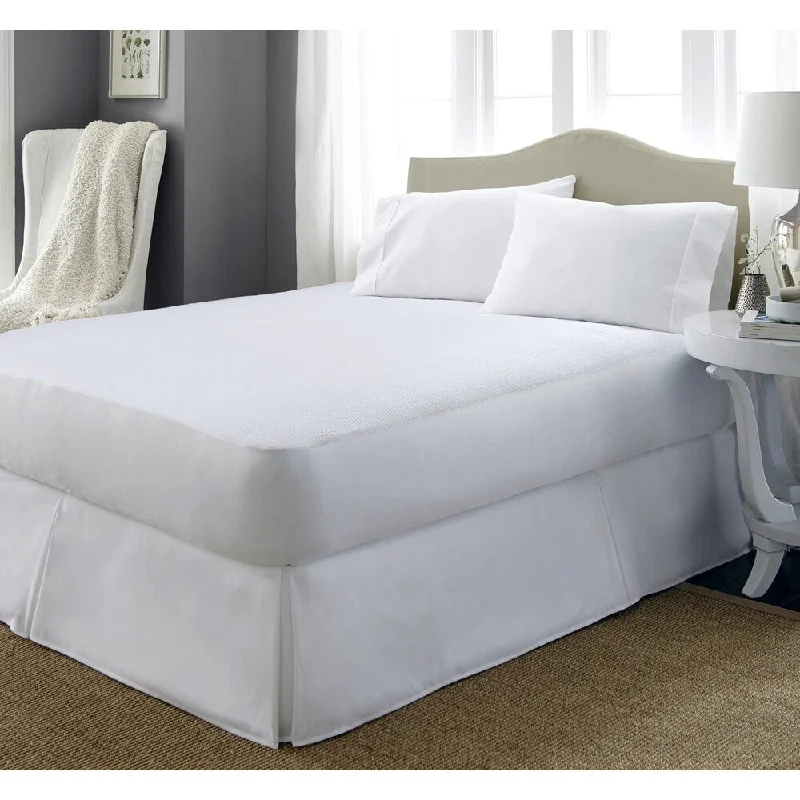 Polyester Deluxe Waterproof Hypoallergenic Mattress Protector